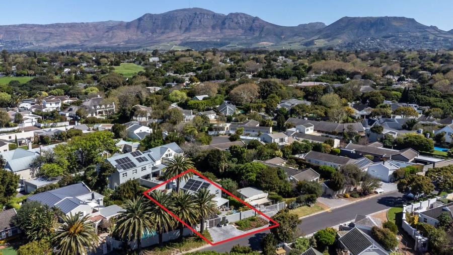 3 Bedroom Property for Sale in Constantia Western Cape